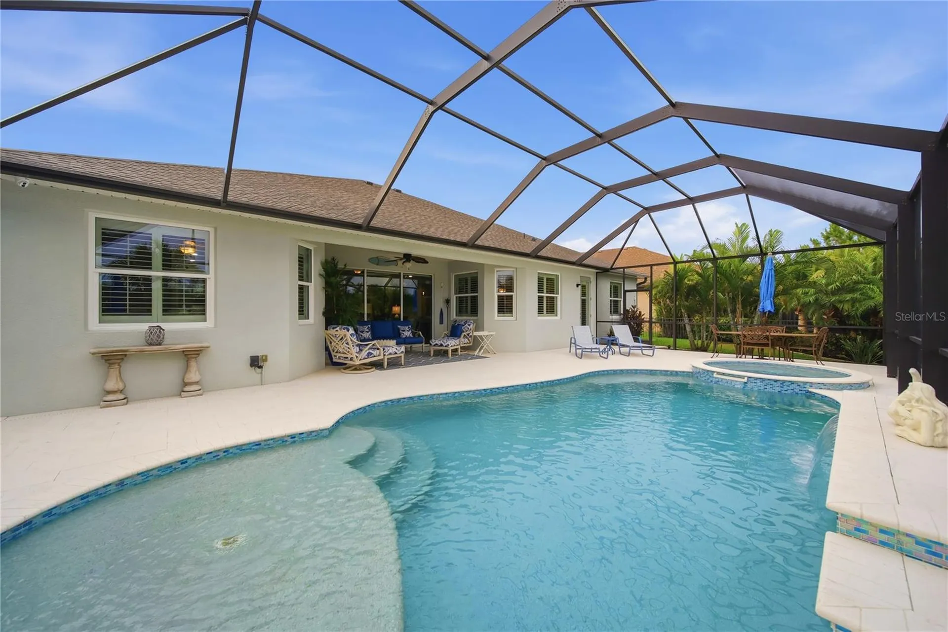 514 Honeyflower Loop Bradenton FL 34212
