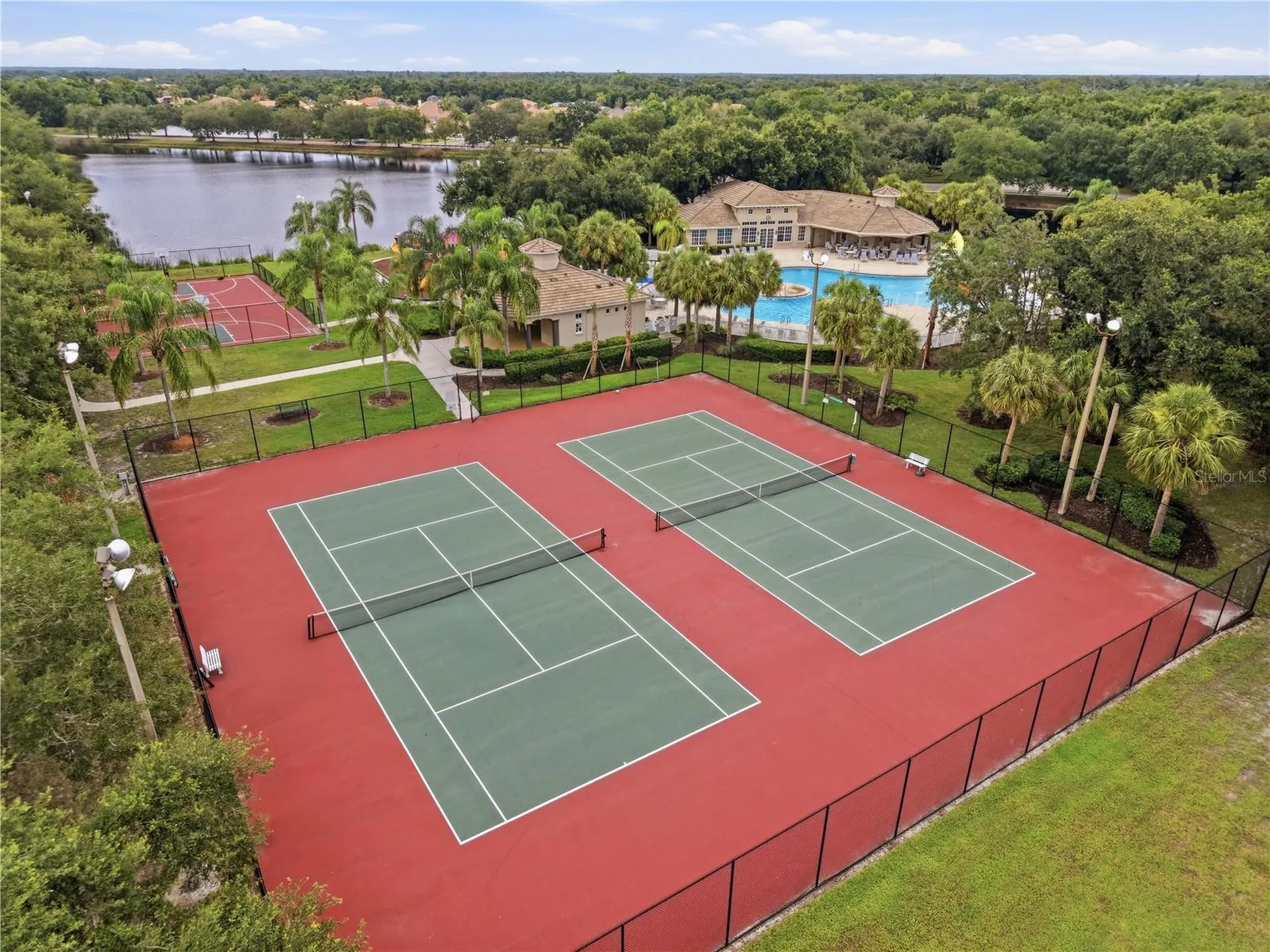 514 Honeyflower Loop Bradenton FL 34212