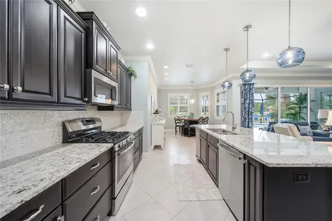 514 Honeyflower Loop Bradenton FL 34212