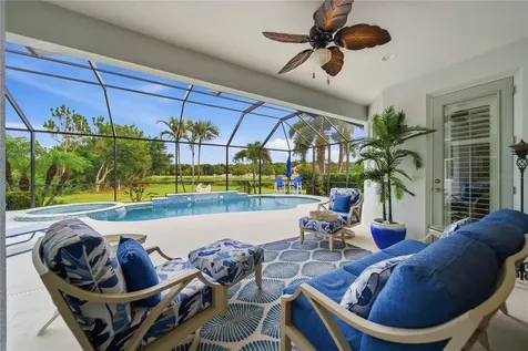 514 Honeyflower Loop Bradenton FL 34212