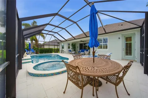 514 Honeyflower Loop Bradenton FL 34212