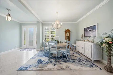 514 Honeyflower Loop Bradenton FL 34212