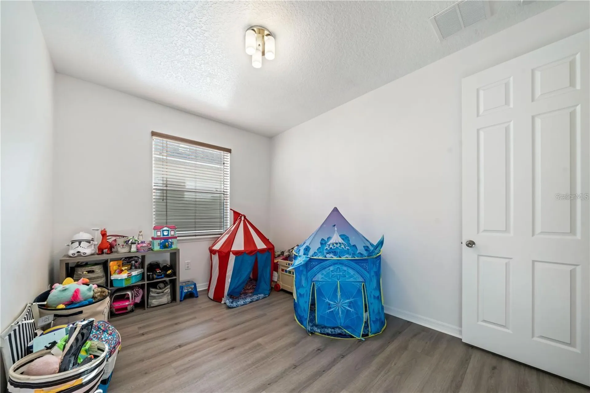 3052 Cardillino Way Kissimmee FL 34741