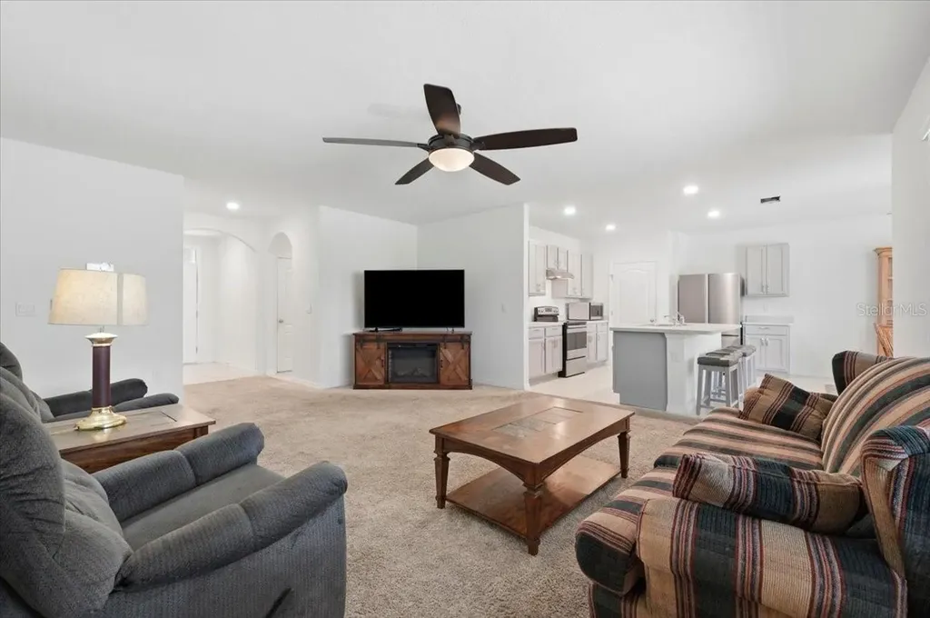 203 Auburn Grove Boulevard Auburndale FL 33823