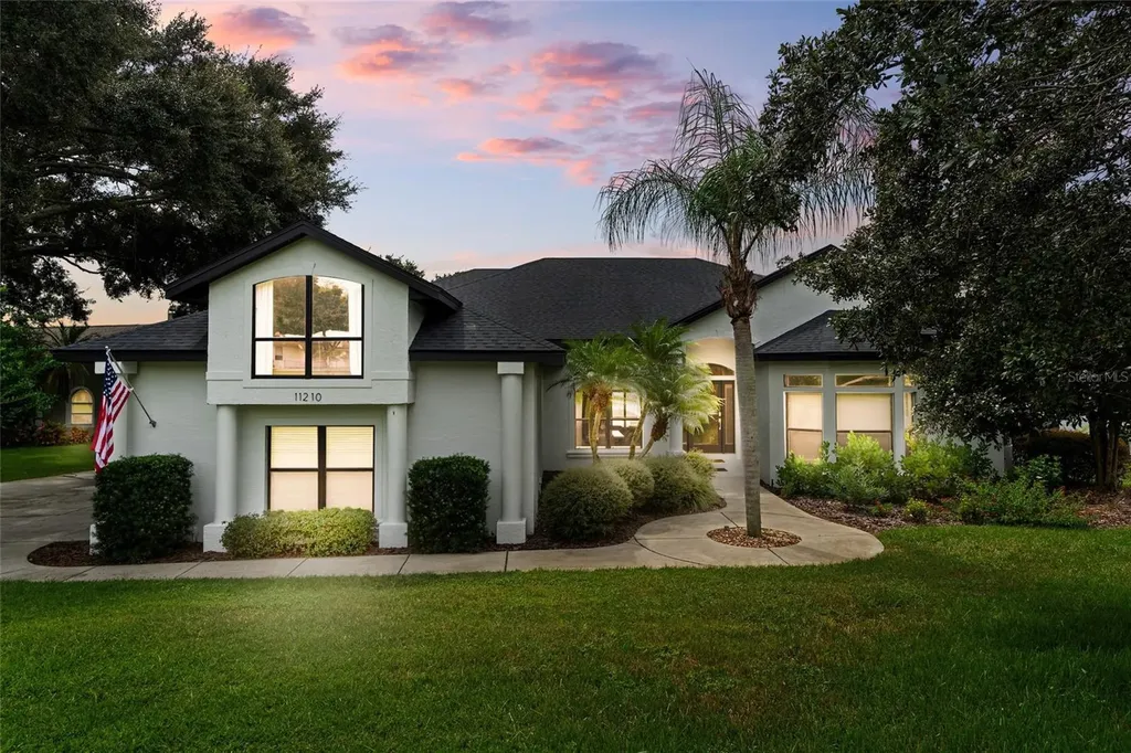11210 Crescent Bay Boulevard Clermont FL 34711