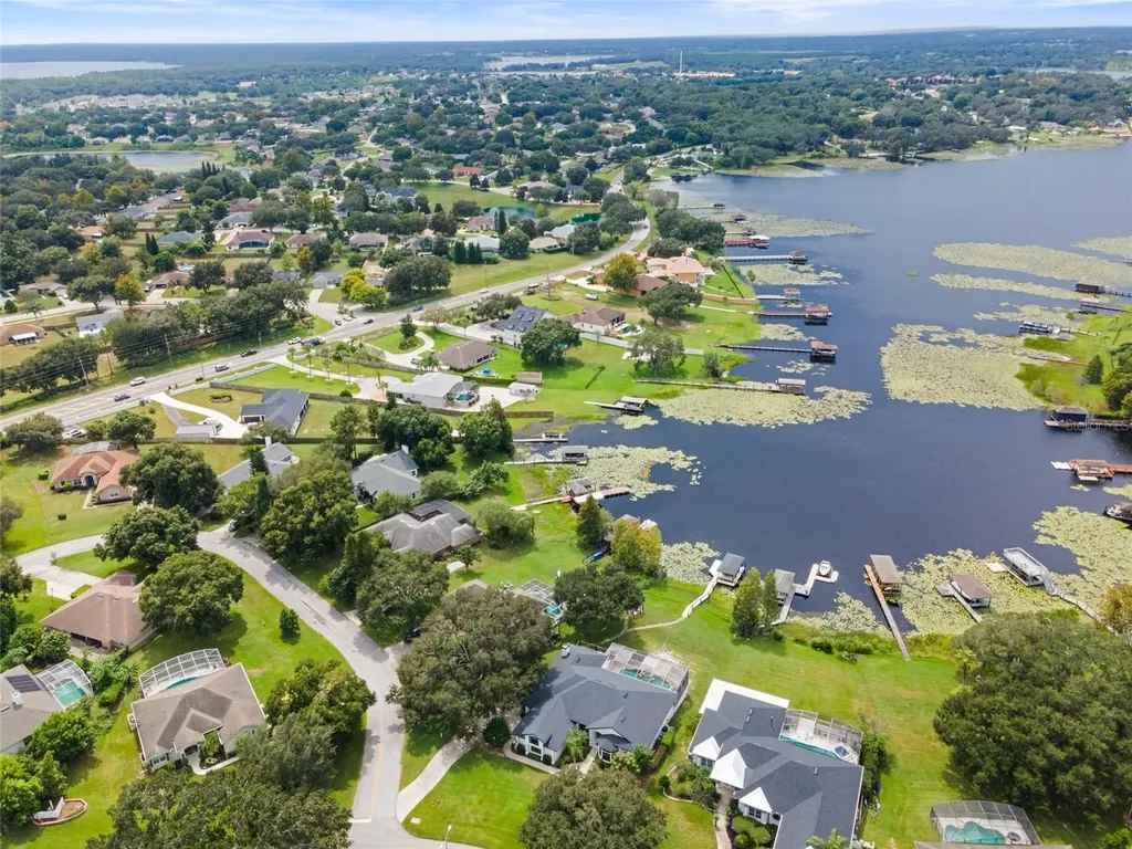 11210 Crescent Bay Boulevard Clermont FL 34711