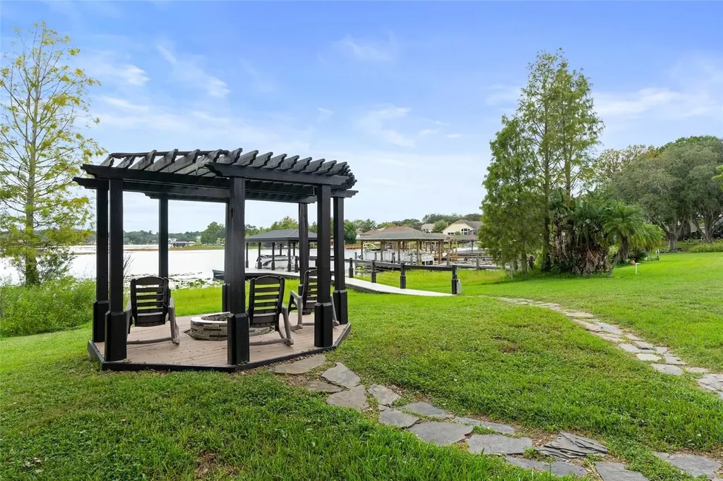 11210 Crescent Bay Boulevard Clermont FL 34711