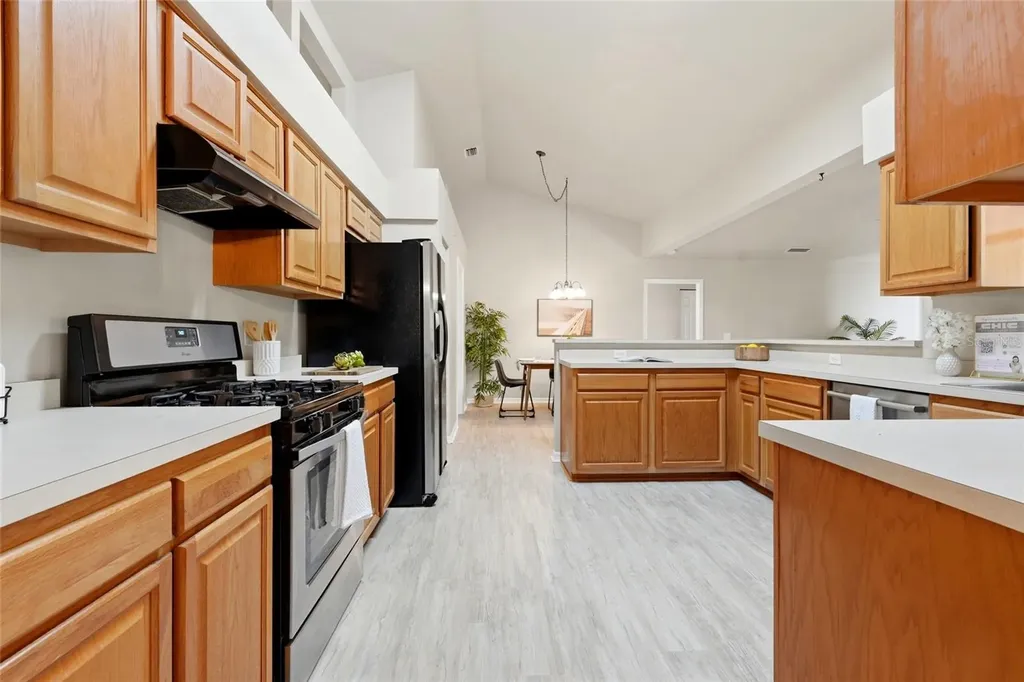 8158 SW 51st Boulevard Gainesville FL 32608