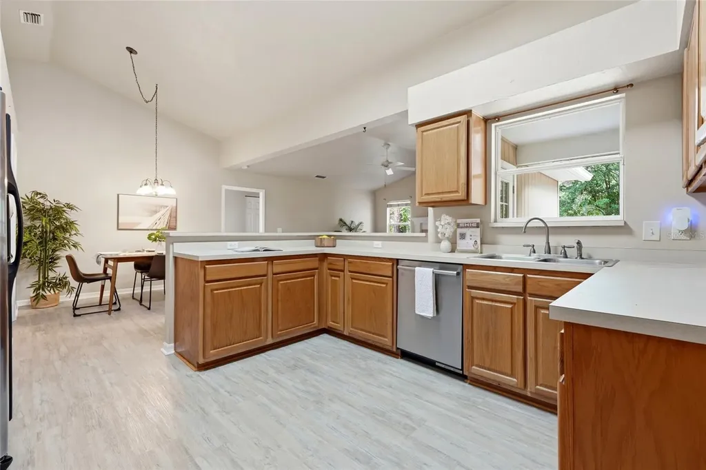 8158 SW 51st Boulevard Gainesville FL 32608