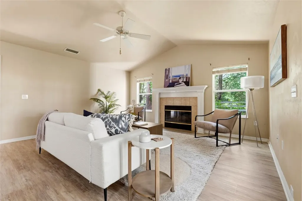 8158 SW 51st Boulevard Gainesville FL 32608