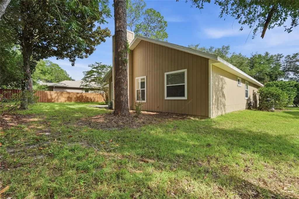 8158 SW 51st Boulevard Gainesville FL 32608