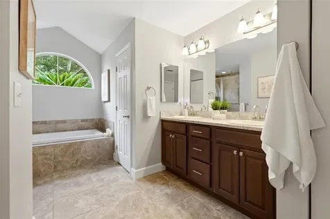 8158 SW 51st Boulevard Gainesville FL 32608