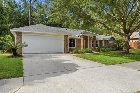 8158 SW 51st Boulevard Gainesville FL 32608
