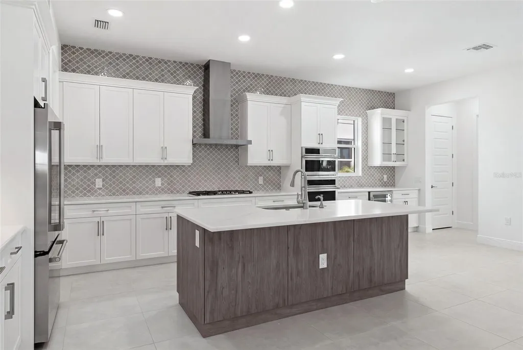 844 Blue Shell Loop Sarasota FL 34240