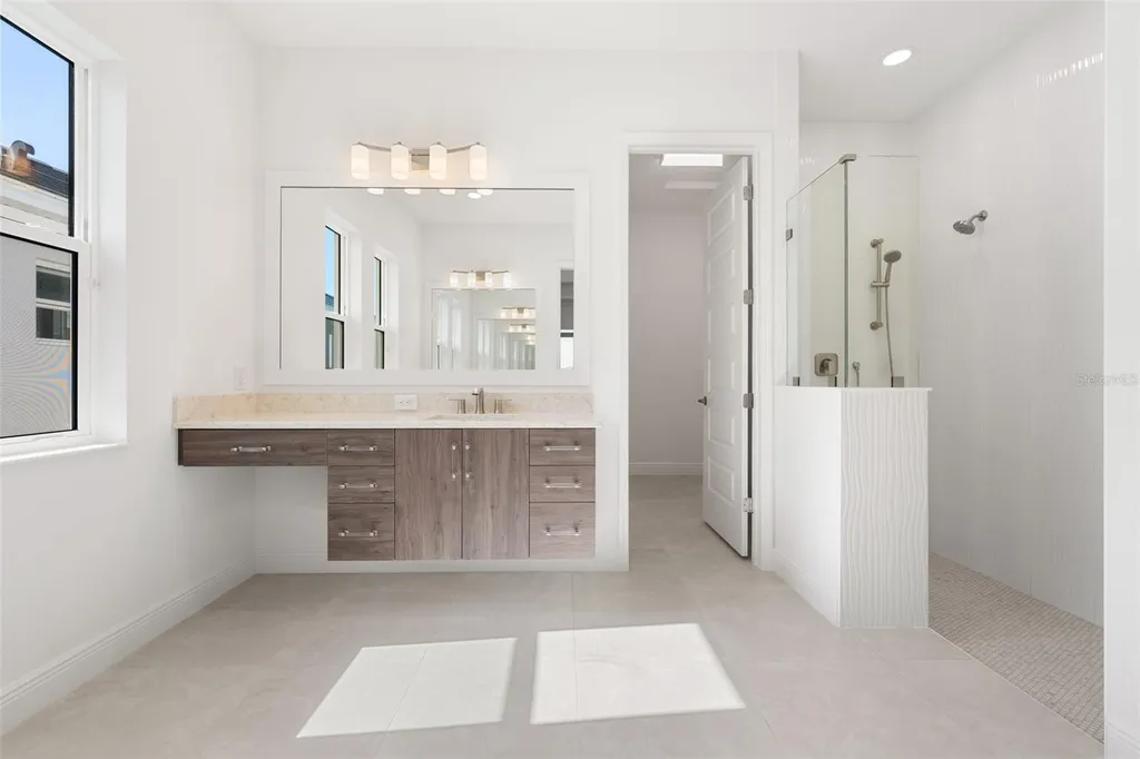 844 Blue Shell Loop Sarasota FL 34240