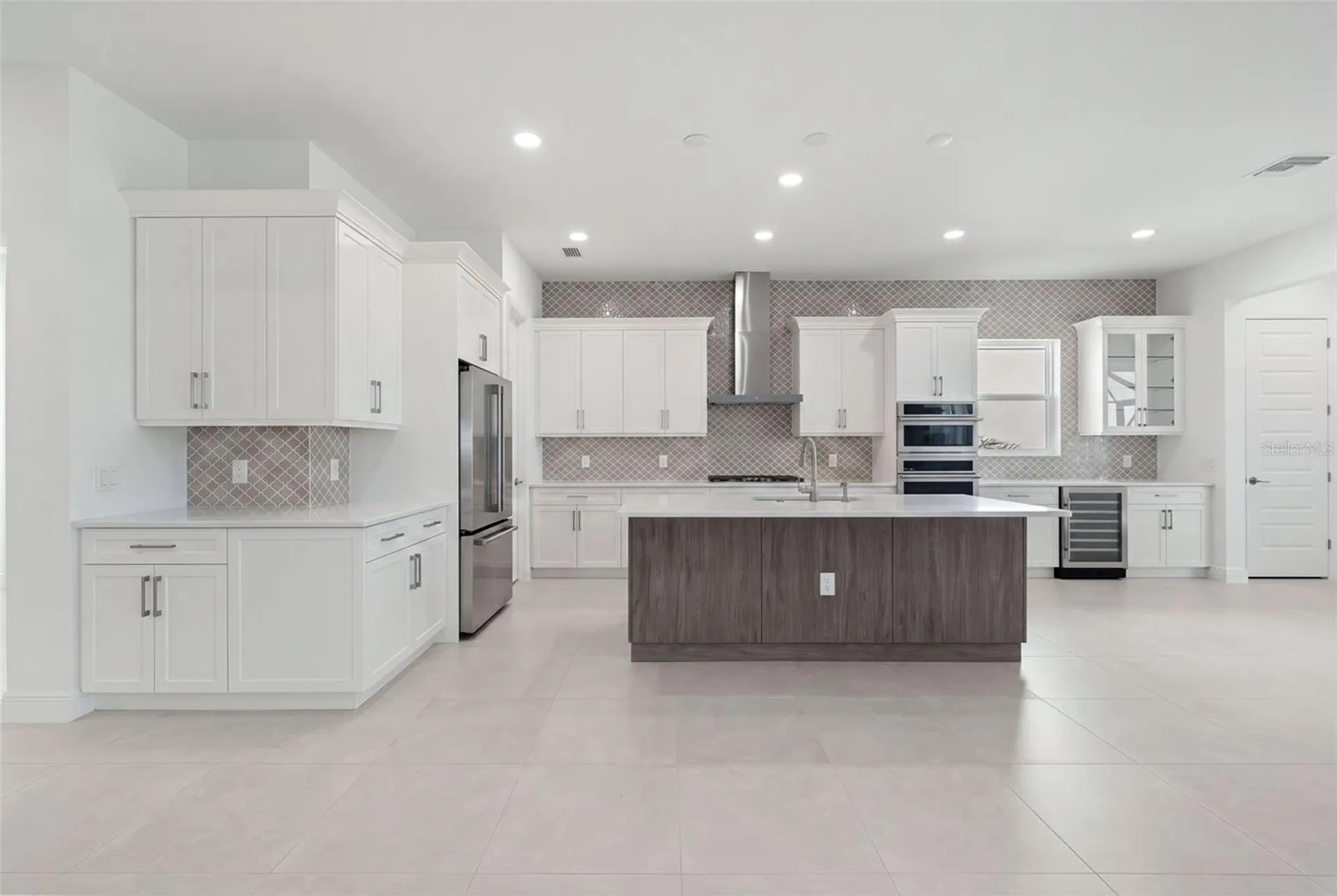 844 Blue Shell Loop Sarasota FL 34240