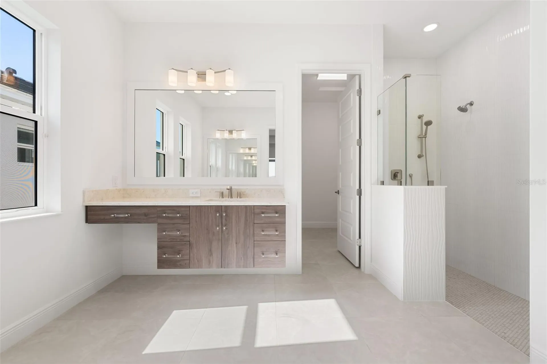 844 Blue Shell Loop Sarasota FL 34240