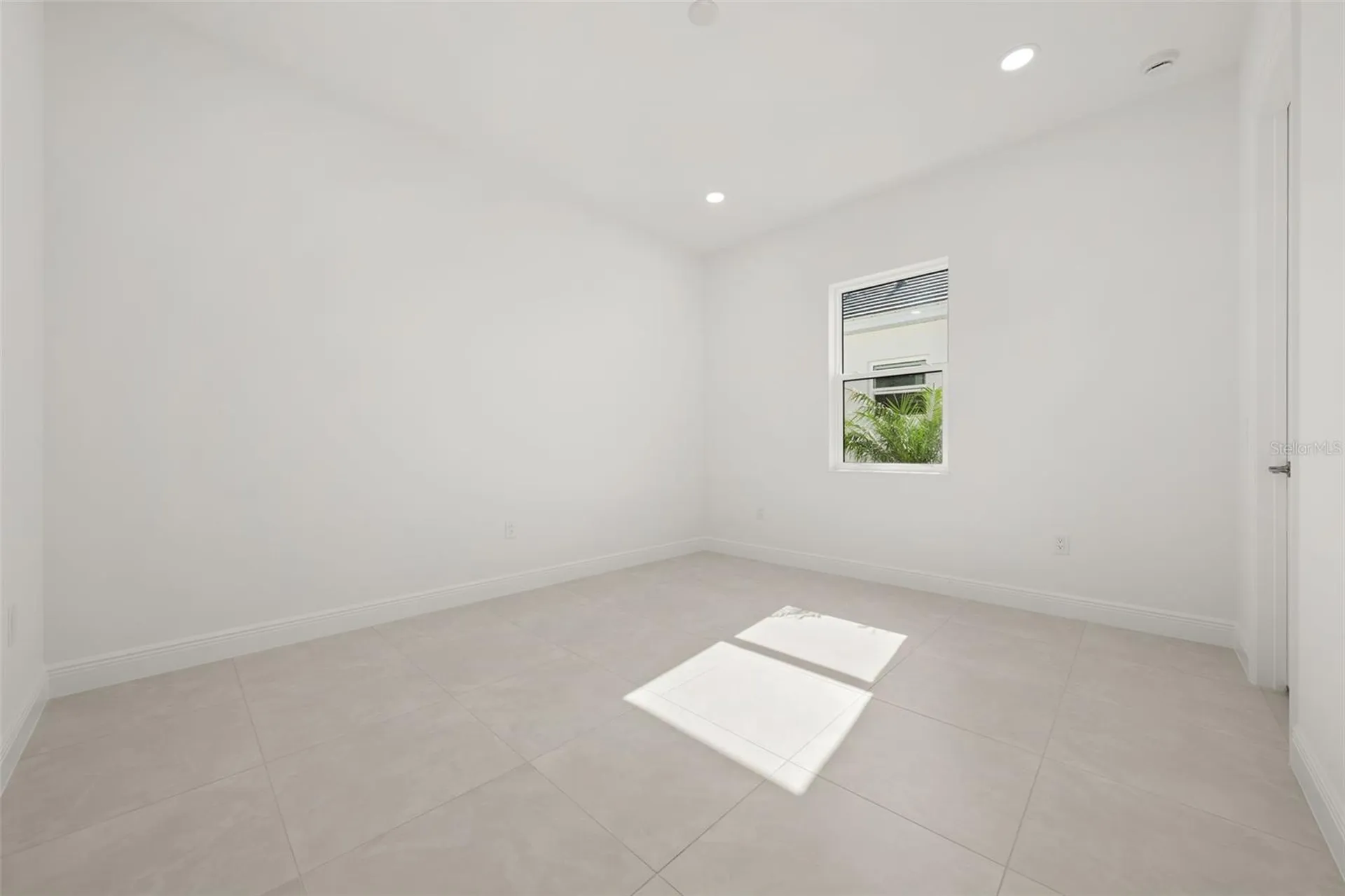 844 Blue Shell Loop Sarasota FL 34240