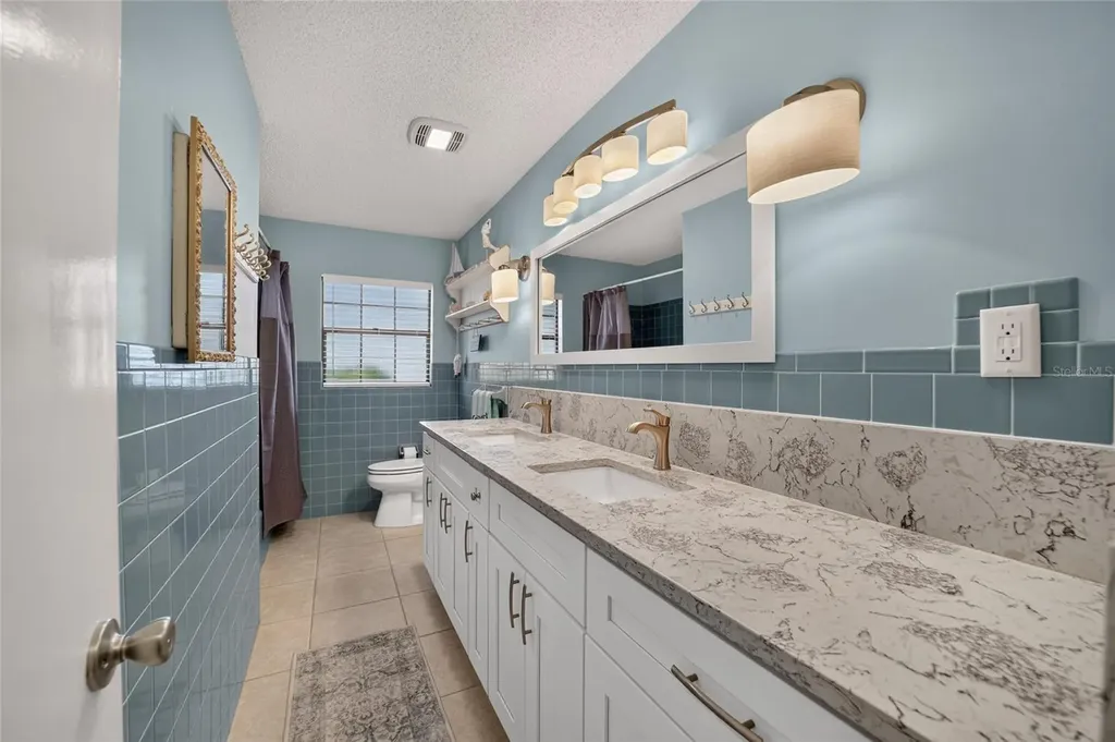 13200 E Highway 25 Ocklawaha FL 32179