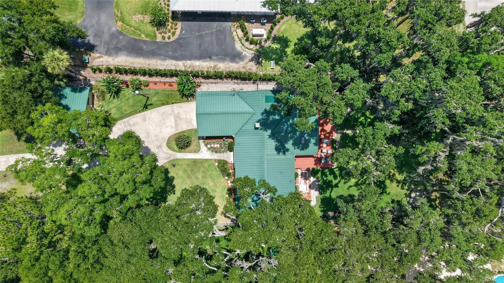 13200 E Highway 25 Ocklawaha FL 32179