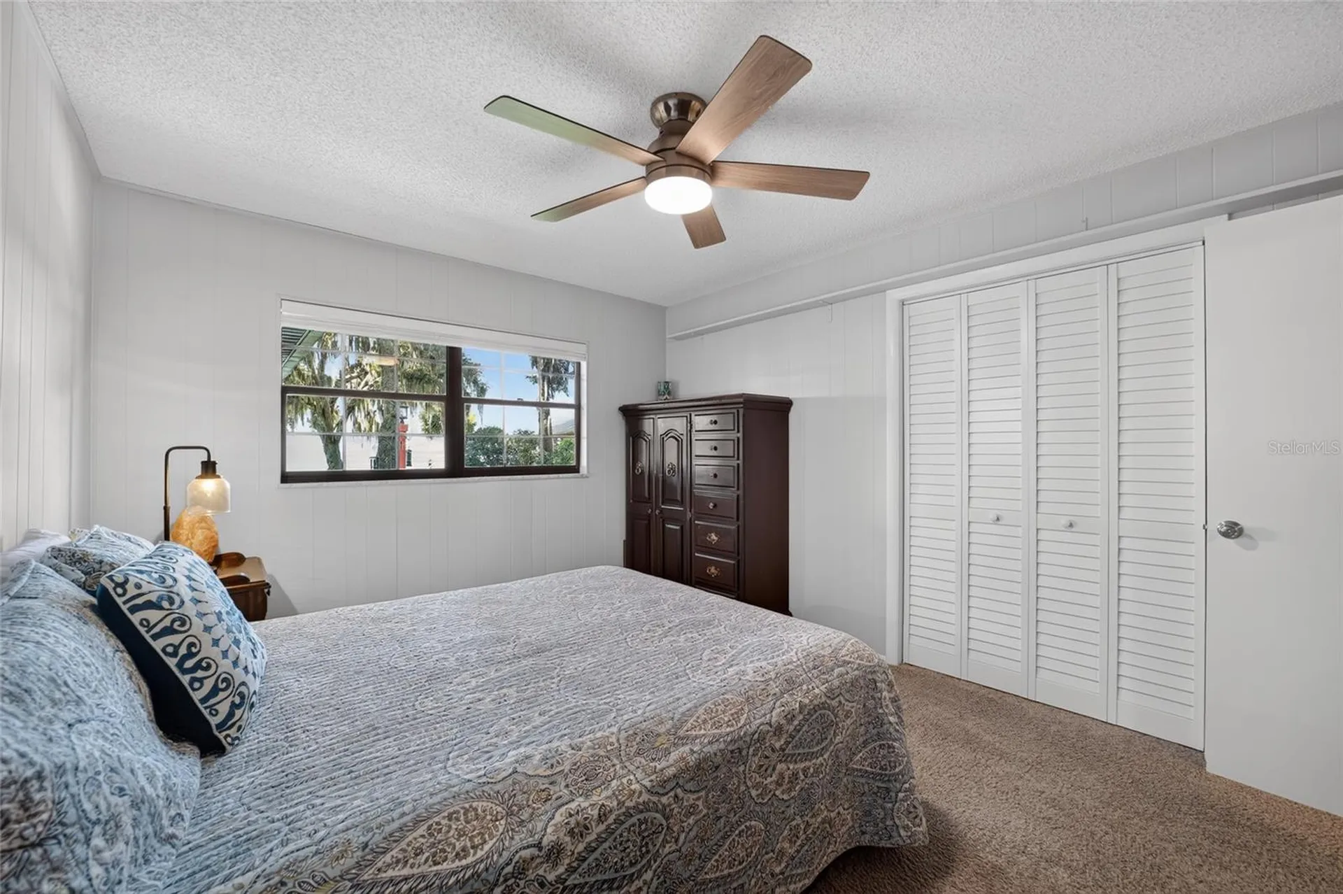 13200 E Highway 25 Ocklawaha FL 32179