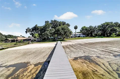 13200 E Highway 25 Ocklawaha FL 32179