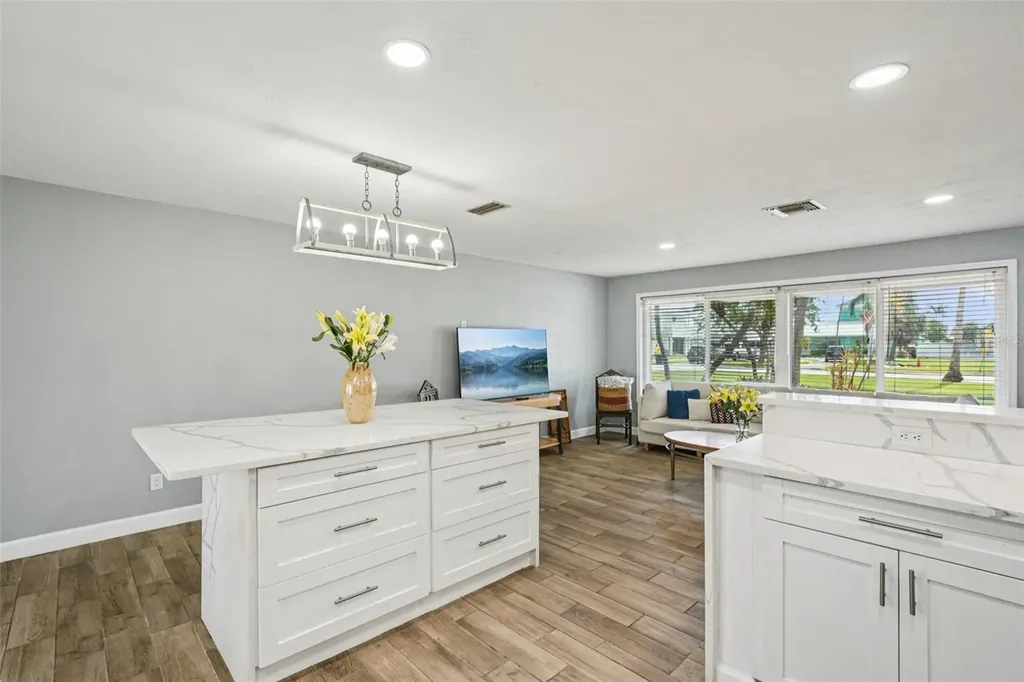 6010 Bayou Grande Boulevard NE St Petersburg FL 33703