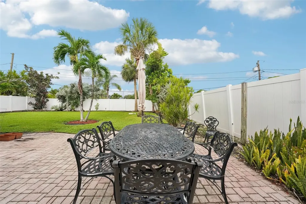 6010 Bayou Grande Boulevard NE St Petersburg FL 33703
