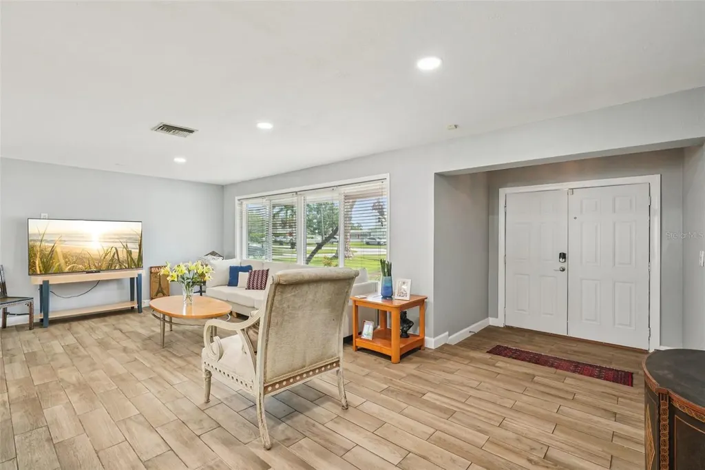 6010 Bayou Grande Boulevard NE St Petersburg FL 33703