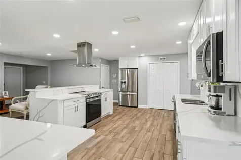 6010 Bayou Grande Boulevard NE St Petersburg FL 33703