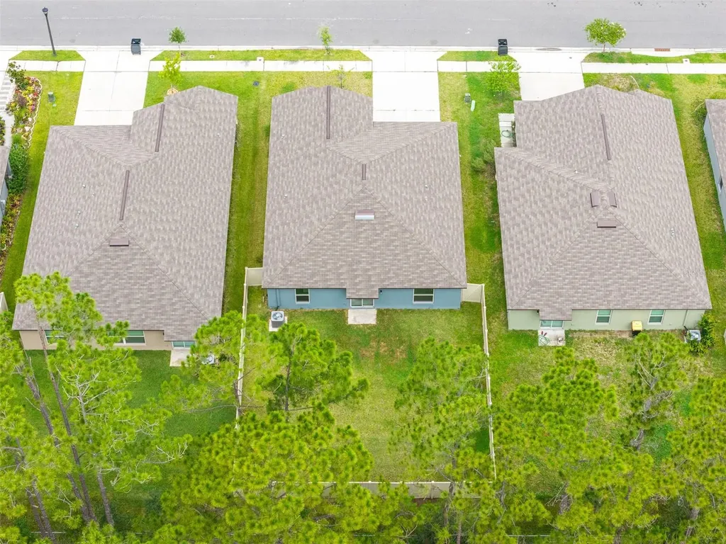 1863 Yellow Trail Lakeland FL 33801