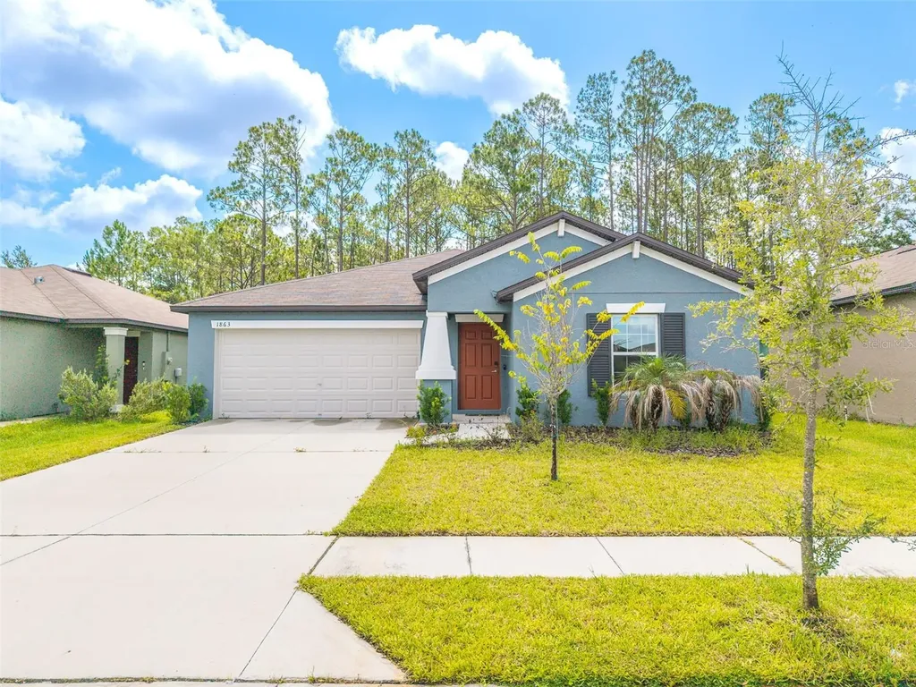 1863 Yellow Trail Lakeland FL 33801