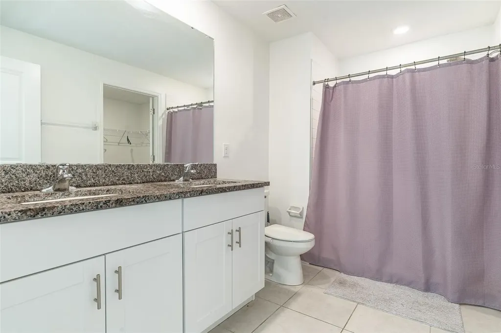 1863 Yellow Trail Lakeland FL 33801