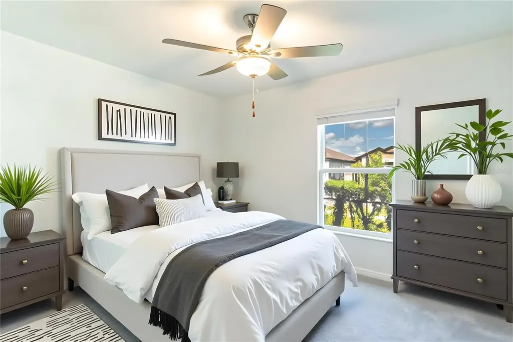 1863 Yellow Trail Lakeland FL 33801