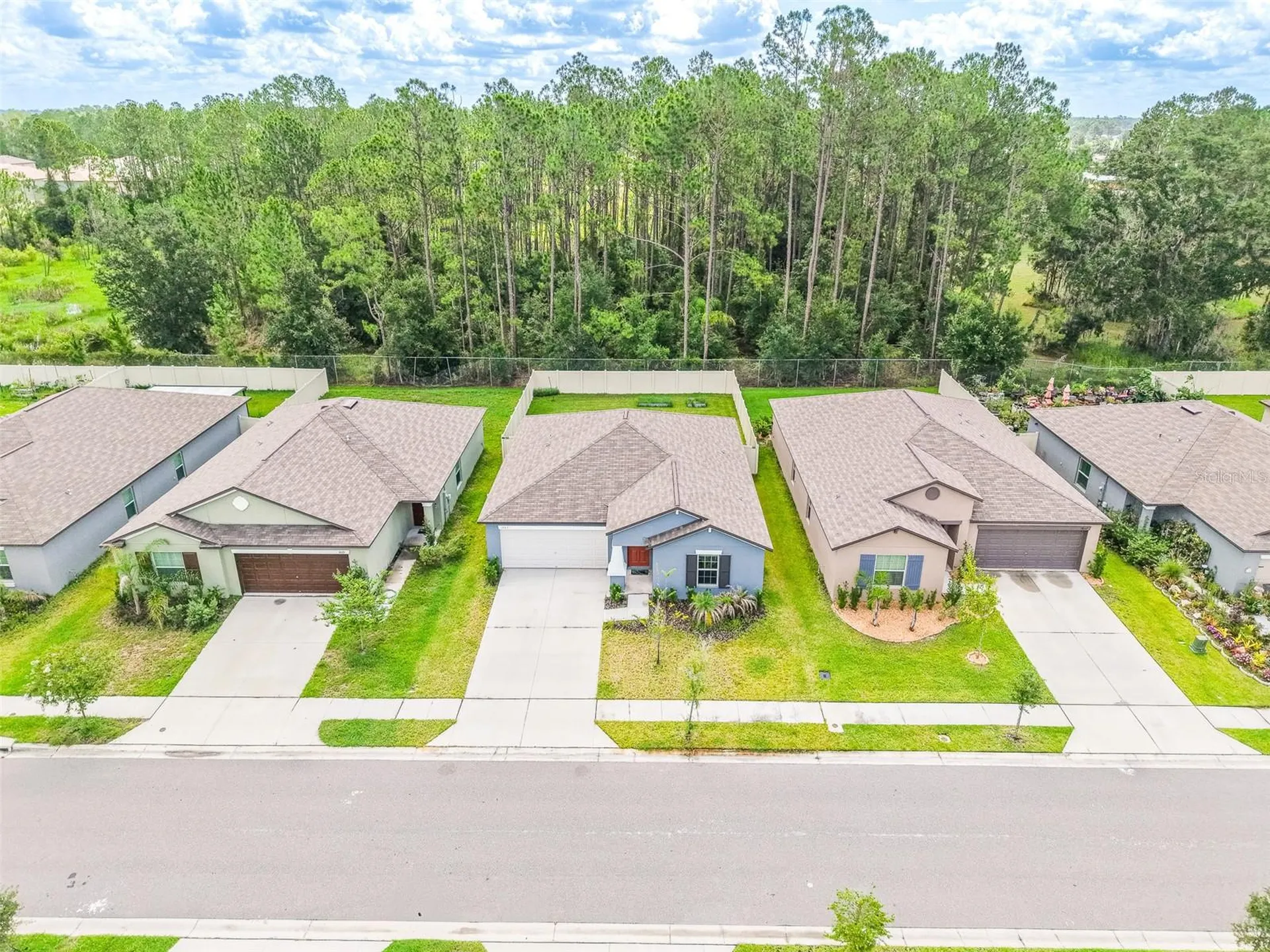 1863 Yellow Trail Lakeland FL 33801
