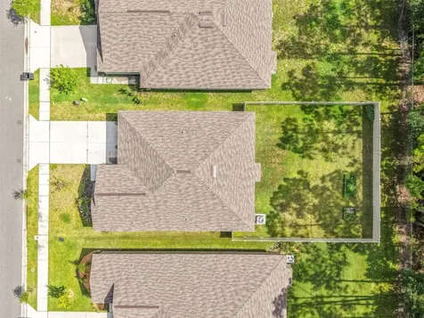 1863 Yellow Trail Lakeland FL 33801