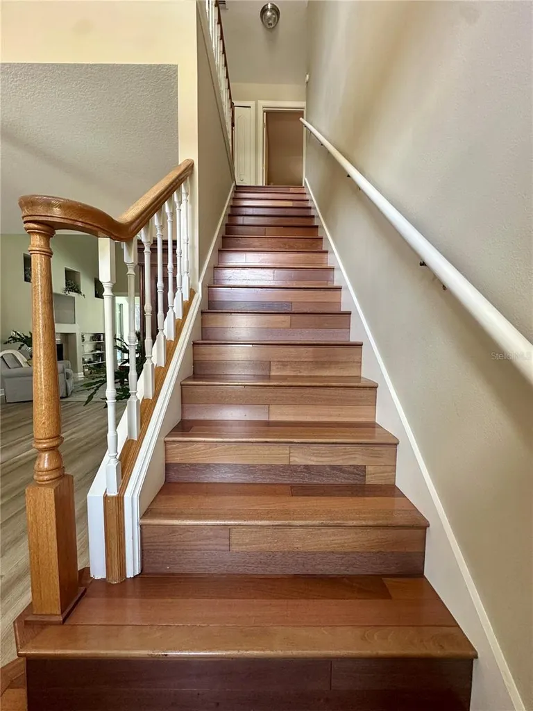 8052 Laurel Ridge Drive Mount Dora FL 32757