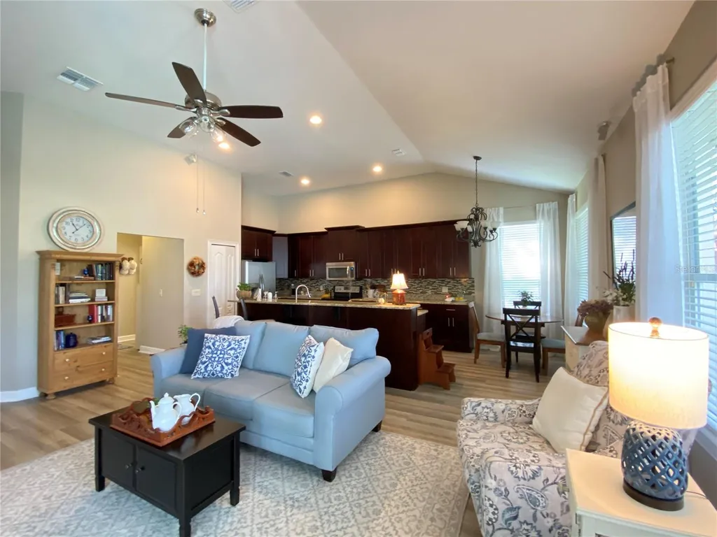 8052 Laurel Ridge Drive Mount Dora FL 32757