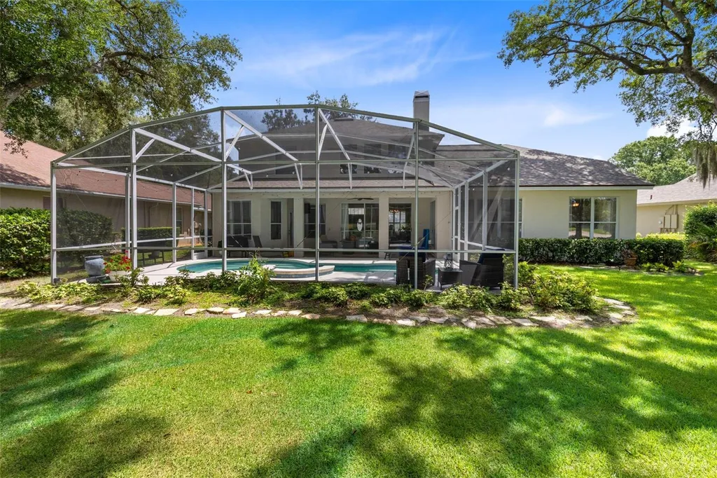 8052 Laurel Ridge Drive Mount Dora FL 32757