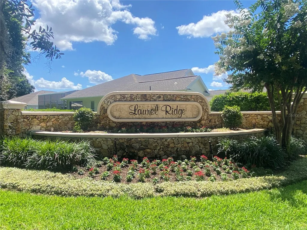 8052 Laurel Ridge Drive Mount Dora FL 32757