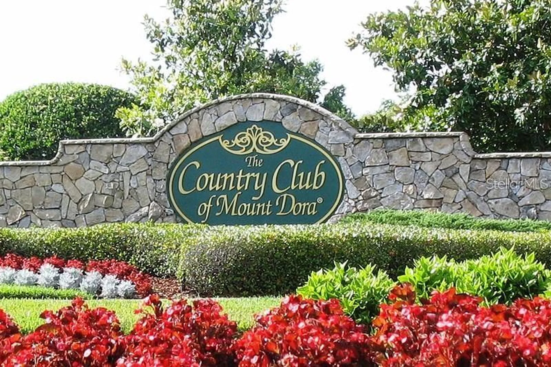 8052 Laurel Ridge Drive Mount Dora FL 32757