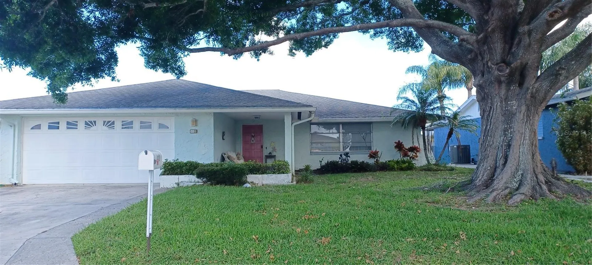 4113 Star Island Drive Holiday FL 34691