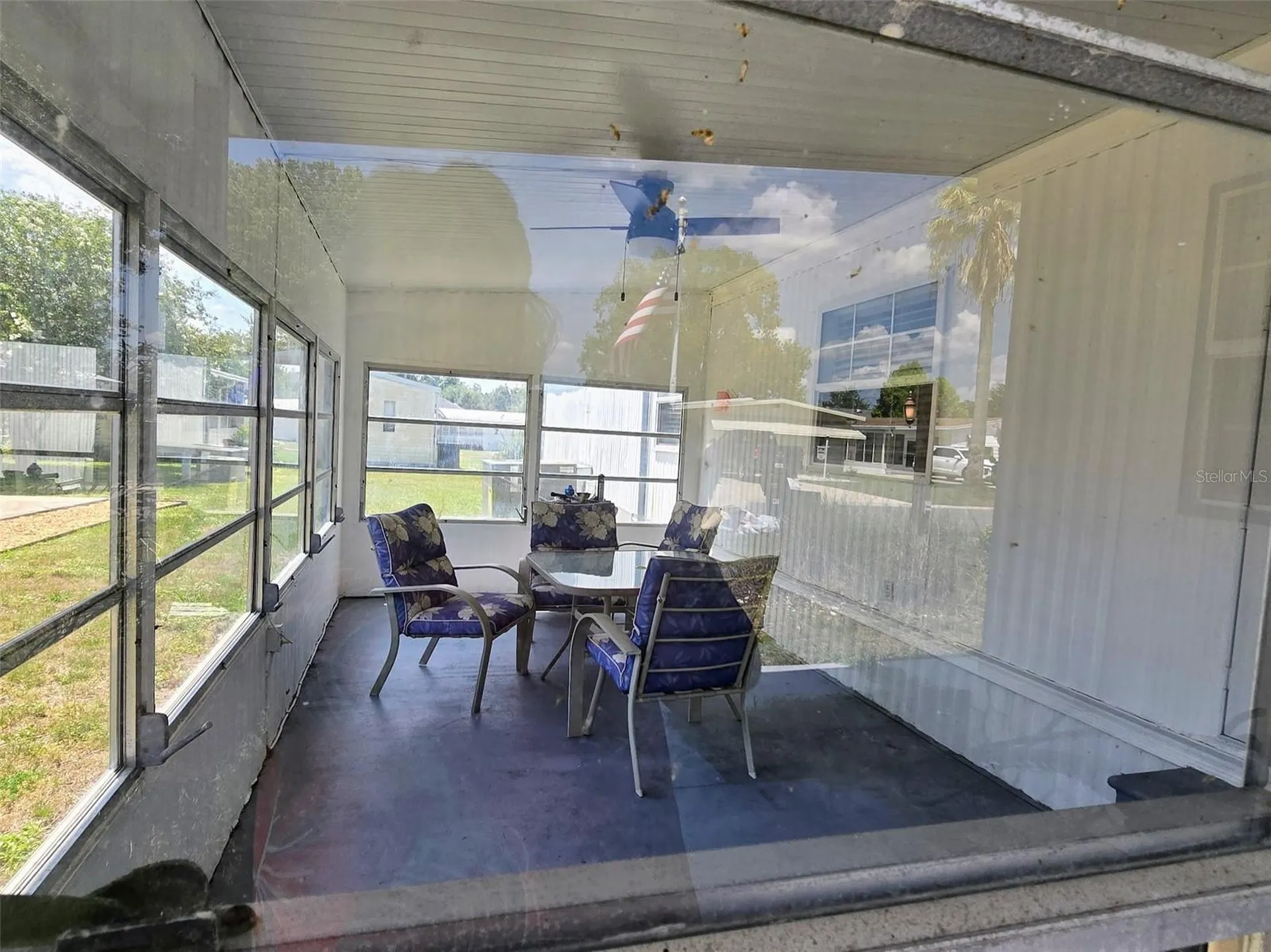 730 Royal Palm Avenue Lady Lake FL 32159