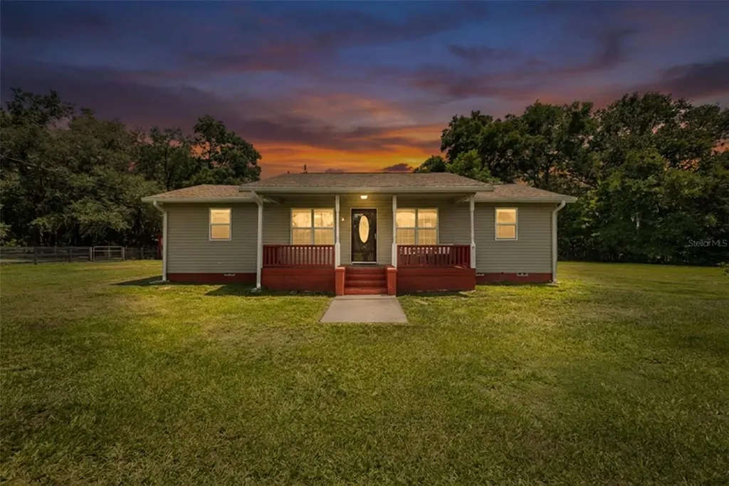 18950 NE 55th Street Williston FL 32696