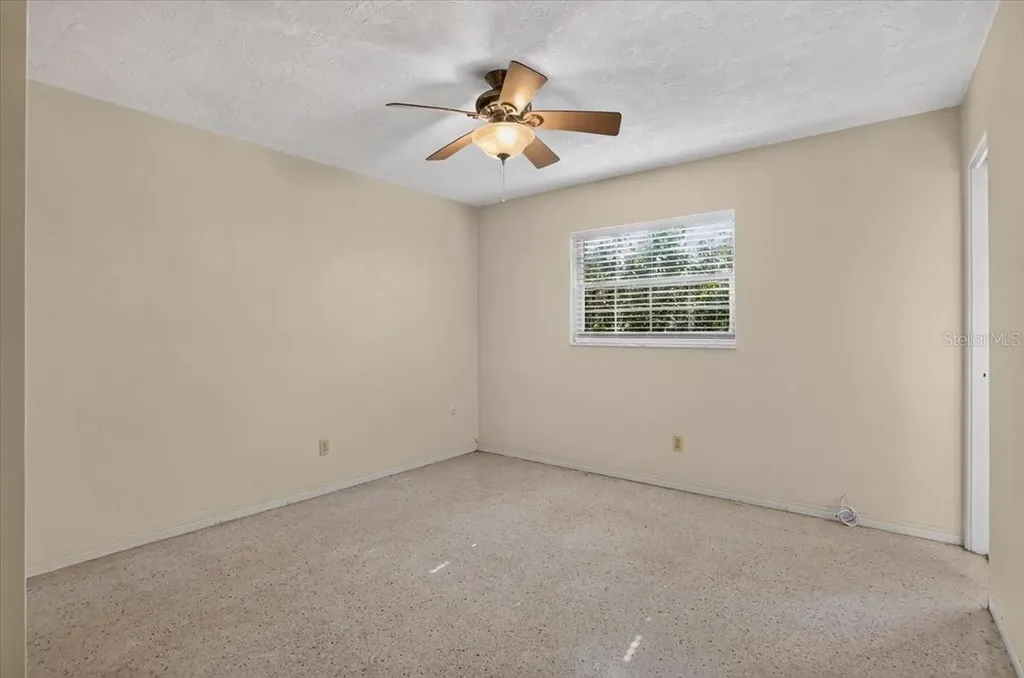 6999 16th Avenue N St Petersburg FL 33710