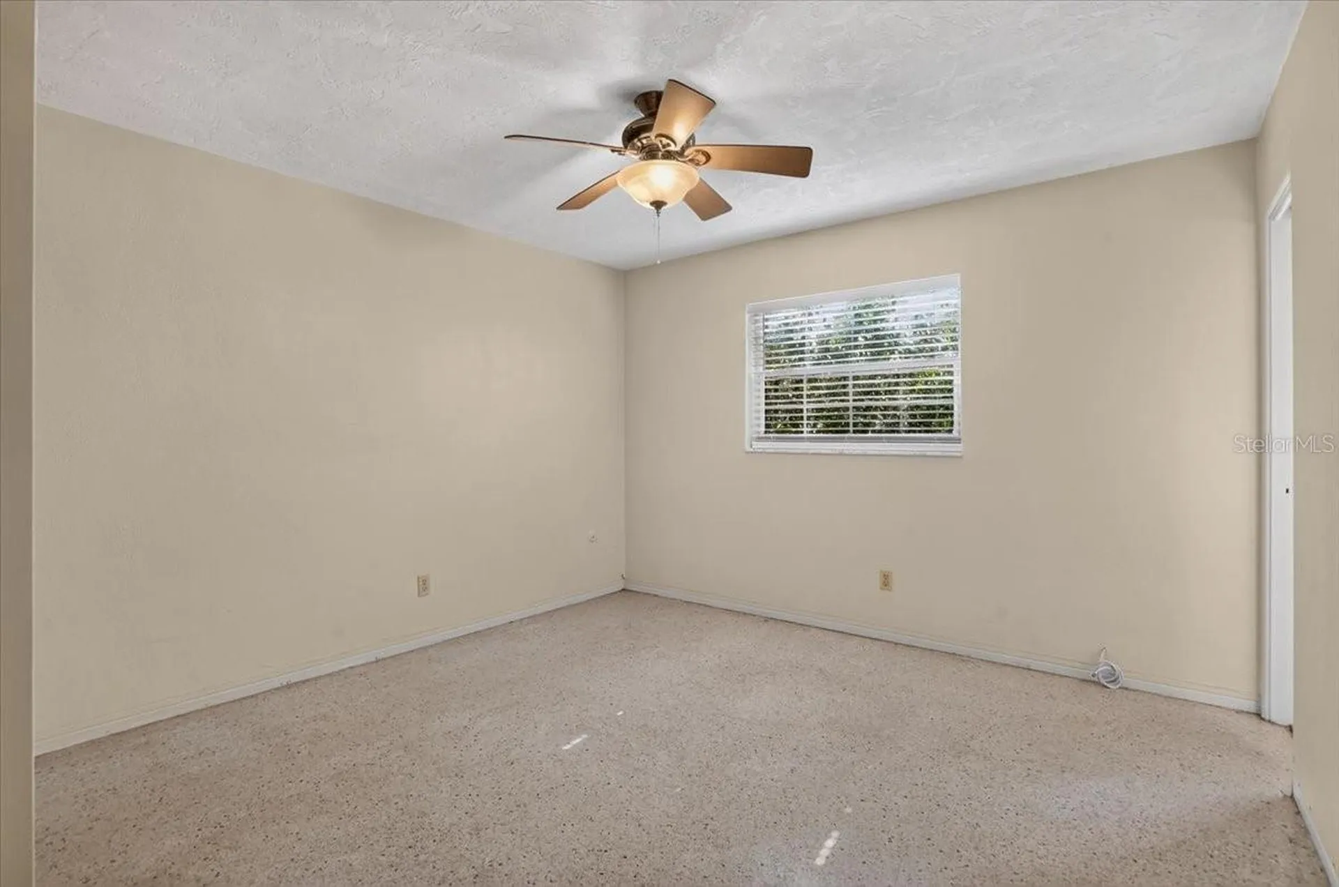 6999 16th Avenue N St Petersburg FL 33710