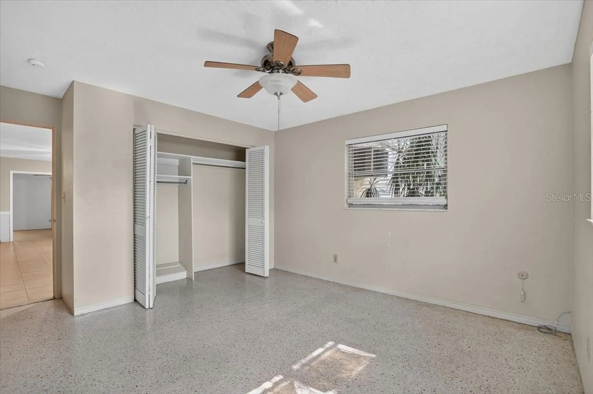 6999 16th Avenue N St Petersburg FL 33710