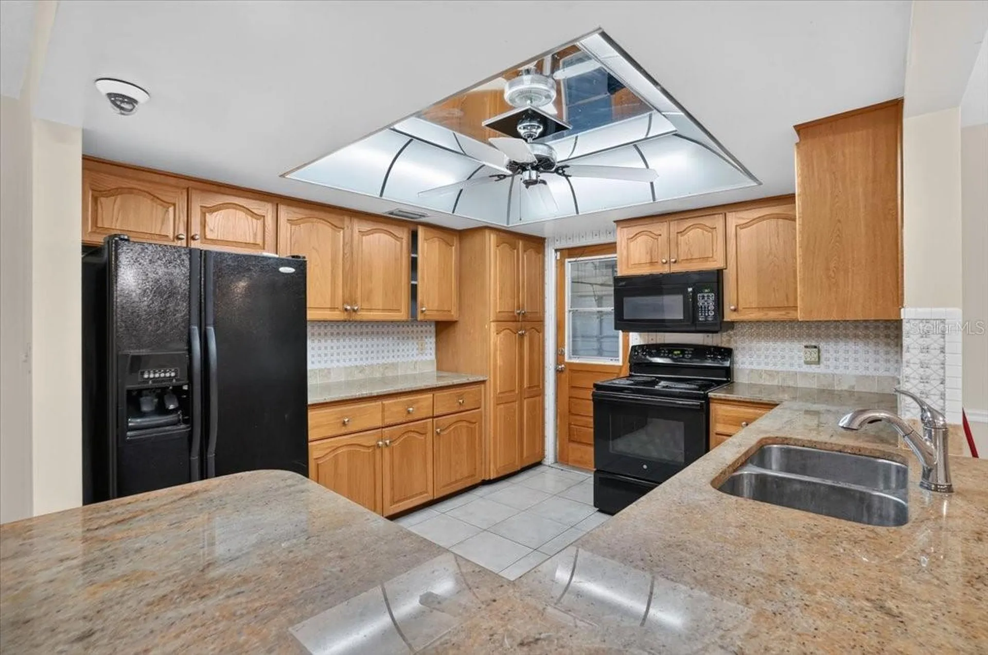 6999 16th Avenue N St Petersburg FL 33710