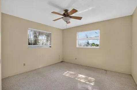 6999 16th Avenue N St Petersburg FL 33710
