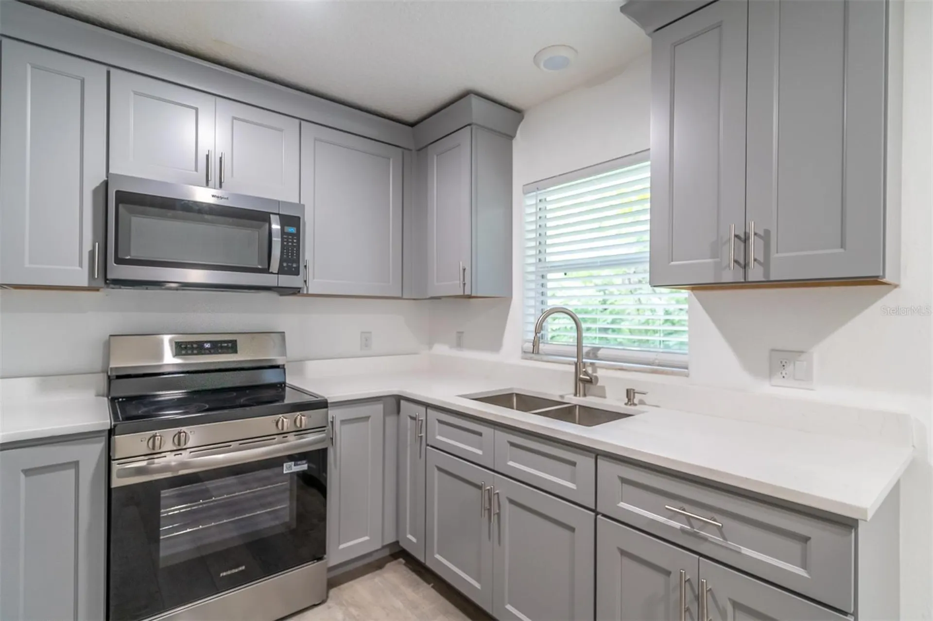 497 W Beresford Road Deland FL 32720